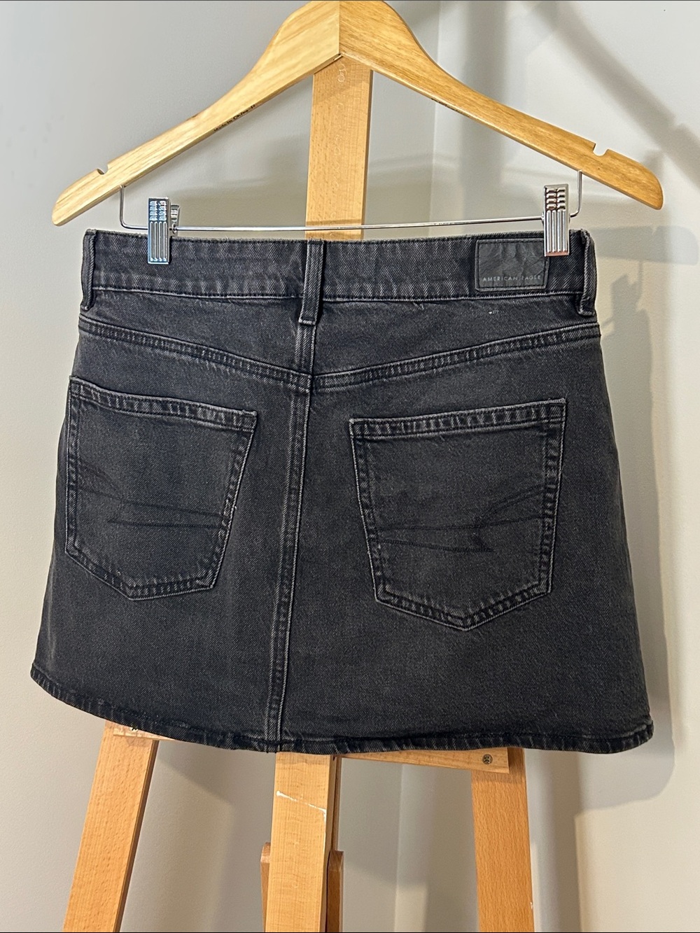 American Eagle Outfitters Denim Mini Skirt in Washed Black - Picture 4 of 4